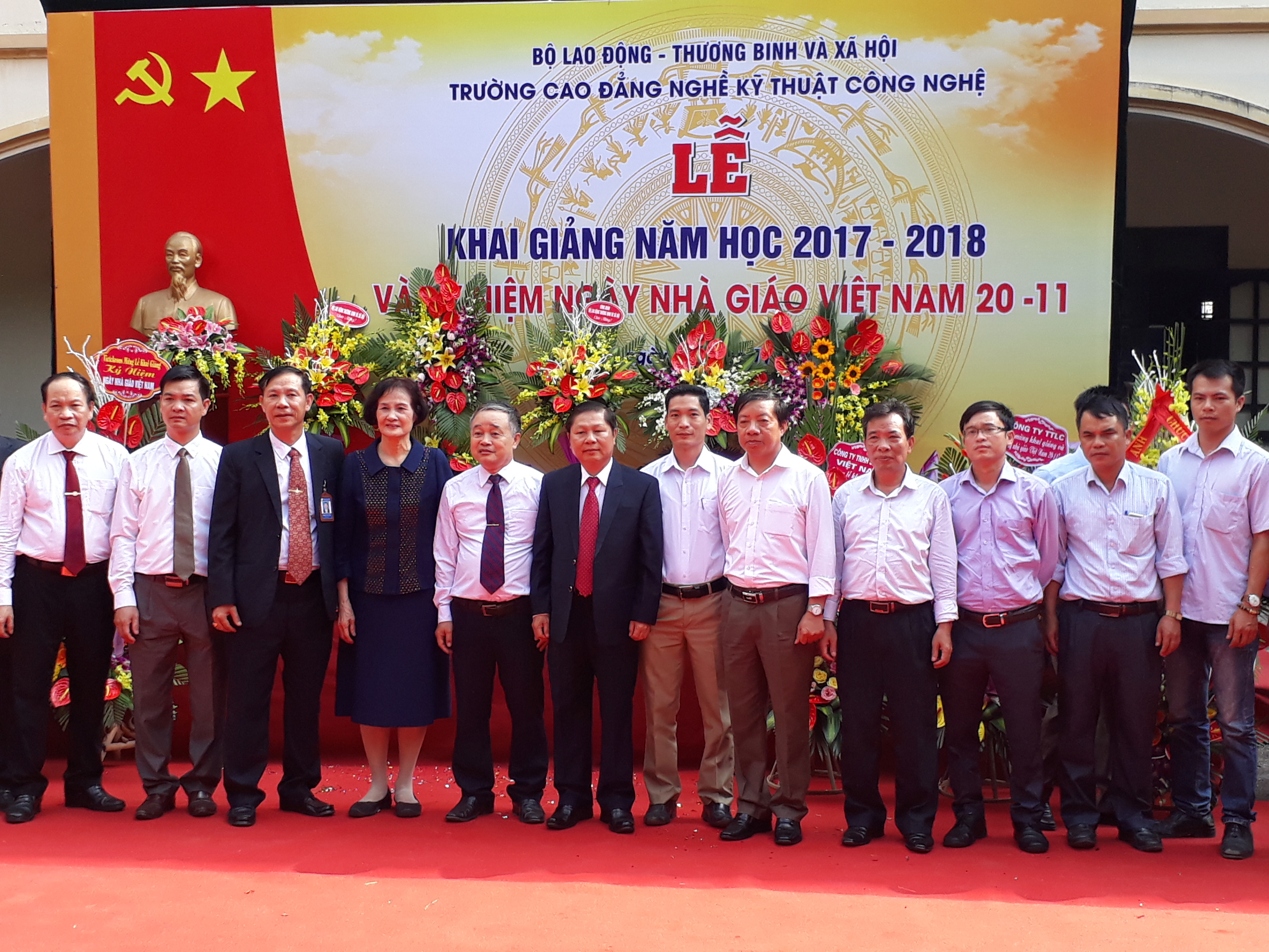 Công ty TNHH Sunny Việt Nam tham gia mừng lễ khai 